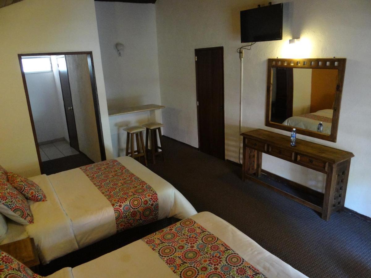 Hotel Chapala Country Экстерьер фото